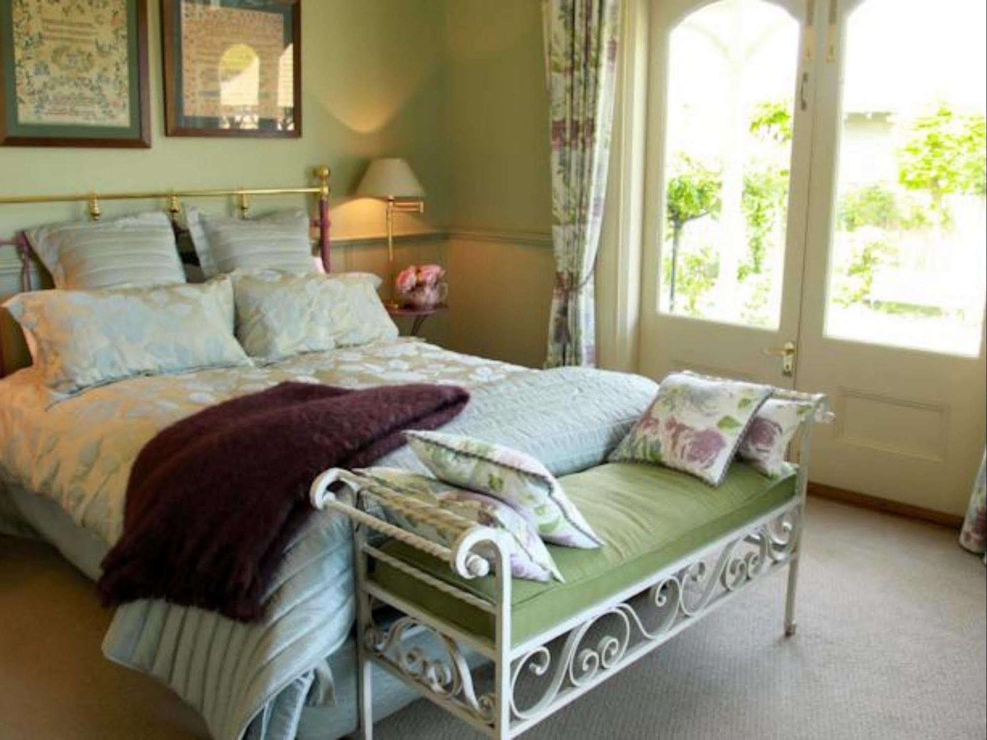 Lilac Rose Boutique Bed And Breakfast Крайстчърч Екстериор снимка