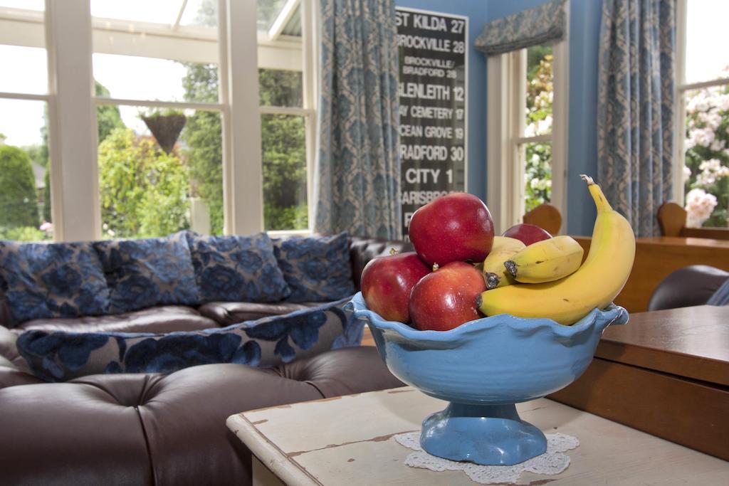 Lilac Rose Boutique Bed And Breakfast Крайстчърч Екстериор снимка